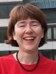 Ela Hunt