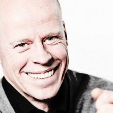 Jonas L.