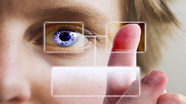 Exposure to Real Users Underlies UX Understanding