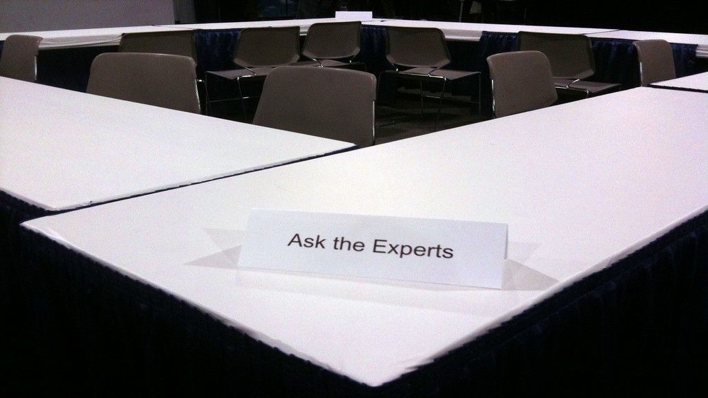 Do You Need to be an Industry Expert to be a Good UX Designer?