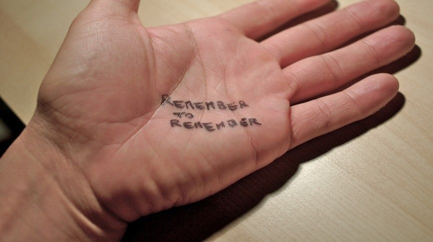 UX and Memory: Present Information at Relevant Points
